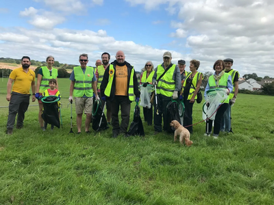 Litterpicking team 22nd August 2021, Plymstock